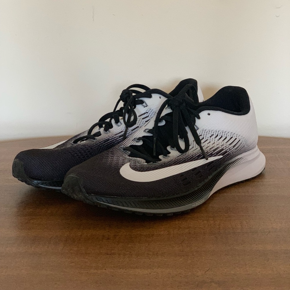 Nike Women’s Air Zoom Elite 9 Running Shoes